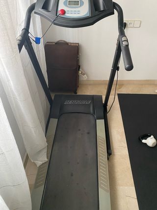 Cinta de correr con motor