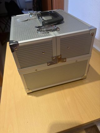 Maletín Maquillaje Aluminio Plata