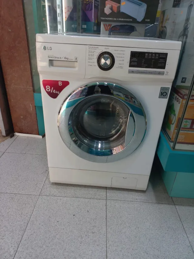 Lavadora Secadora LG Direct Drive 8/4kg RPM.1400