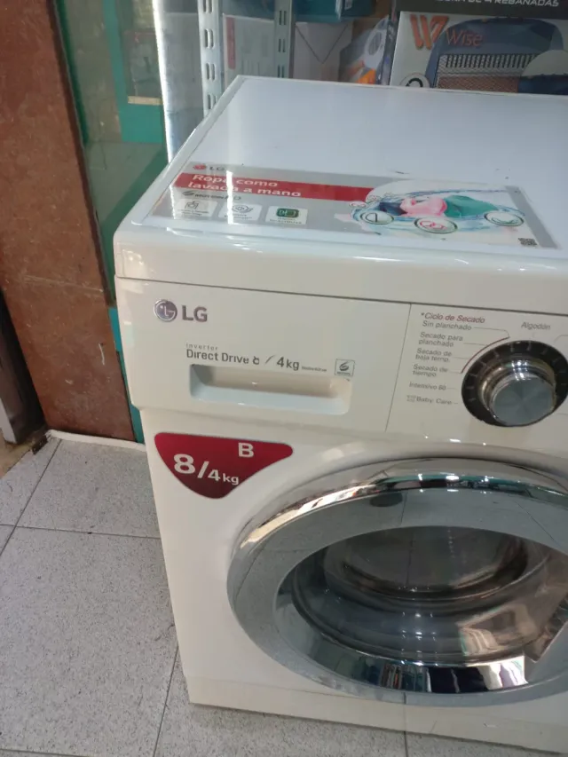 Lavadora Secadora LG Direct Drive 8/4kg RPM.1400