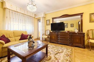 Piso en venta en Zona Centro - Ayuntamiento en Pinto