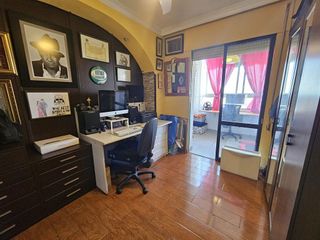 Piso en venta en El Cónsul - Ciudad Universitaria en Málaga