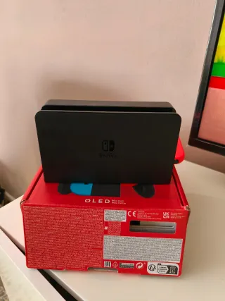 Nintendo Switch OLED Azul/Rojo