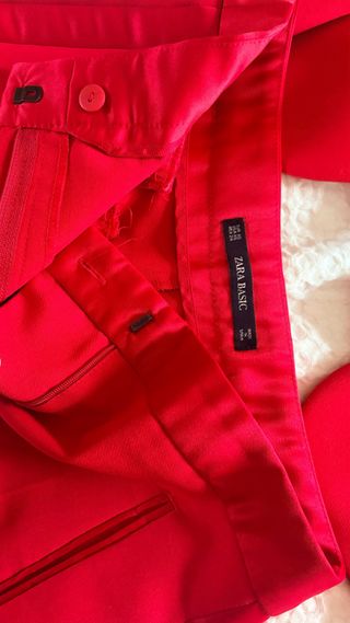 Traje de chaqueta rojo