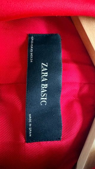 Traje de chaqueta rojo