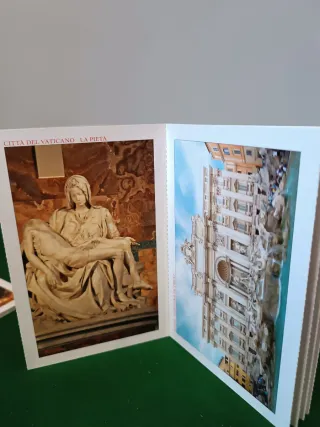 Veinte postales de El Vaticano.