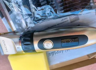 Tagliacapelli Professionale Facaio Rasoio Elettric