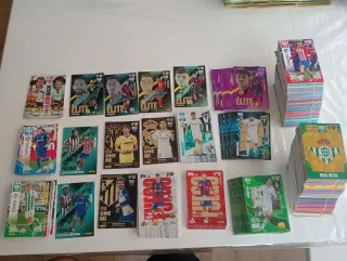 550 Cromos Megacraks MGK Panini 2024 2025