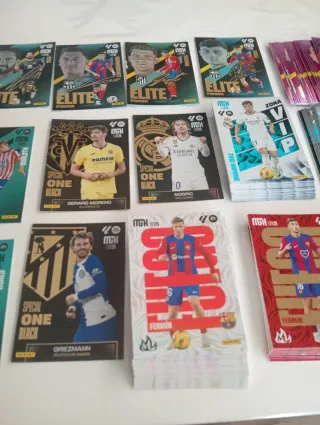 550 Cromos Megacraks MGK Panini 2024 2025