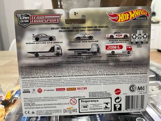 Hot Wheels Team Transport Nissan Skyline GTR