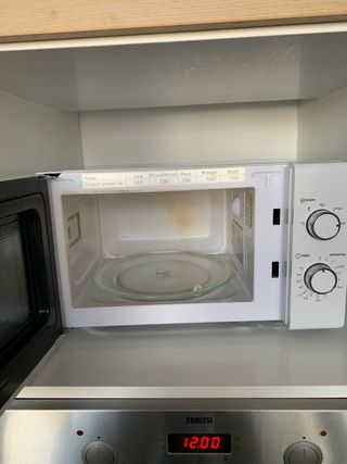 Microondas OK de MediaMarkt