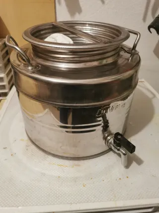 Latta acciaio inox 15L per olio con rubinetto