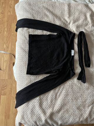 Top negro fiesta manga larga con bandada Brownie