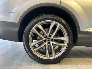 Audi Q7 55 TFSIe 280kW (381CV) quattro tiptronic