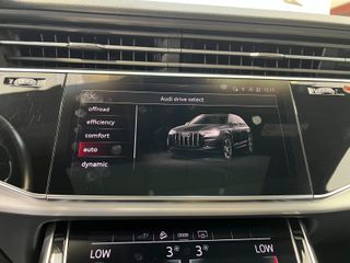 Audi Q7 55 TFSIe 280kW (381CV) quattro tiptronic