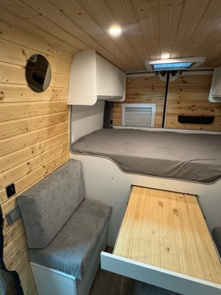 Nissan Interstar 2005 camper