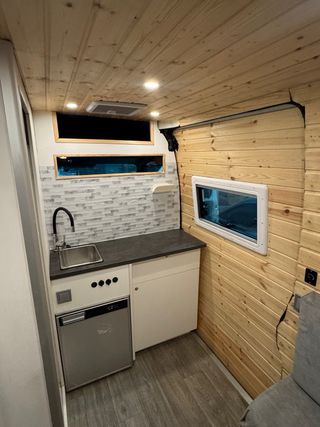 Nissan Interstar 2005 camper