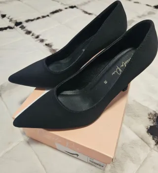 Zapatos de tacón Piccola Piu negros talla 39
