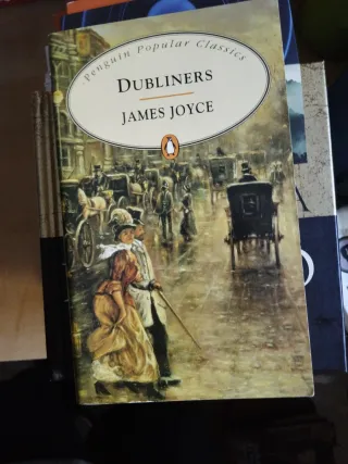Waverley (Penguin Popular Classics)