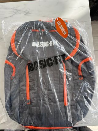 Mochila Basic Fit Gris y Naranja