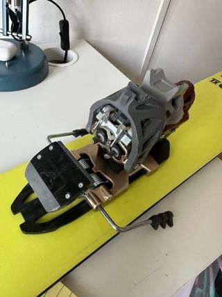 Fijaciones Dynafit Beast Travesía