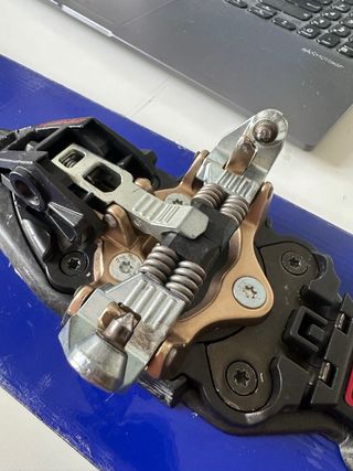 Fijaciones Dynafit Beast Travesía