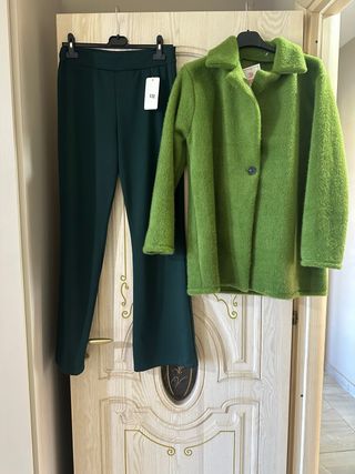 Completo donna verde