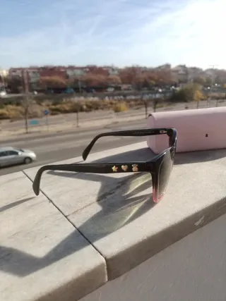 Gafas de sol Tous negras y rosas