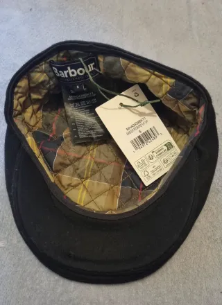 Gorra plana Barbour negra