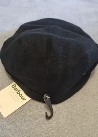 Gorra plana Barbour negra