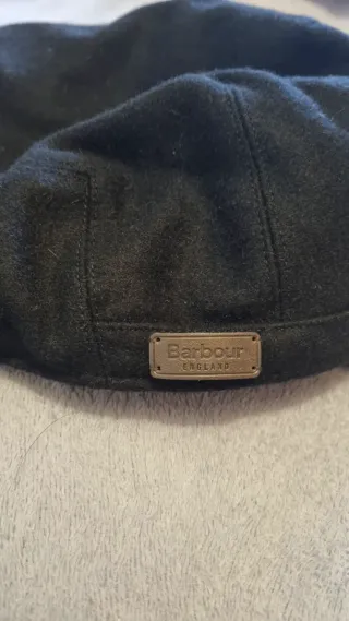 Gorra plana Barbour negra