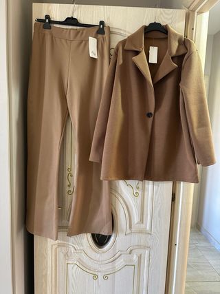 Completo donna giacca e pantaloni