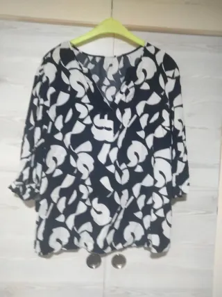 Camisa C&A Talla 48 Estampada