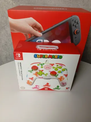 Nintendo Switch Mario Kart + Mando