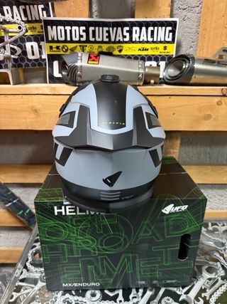 Oferta Casco Cross UFO Intrepid MX/Enduro