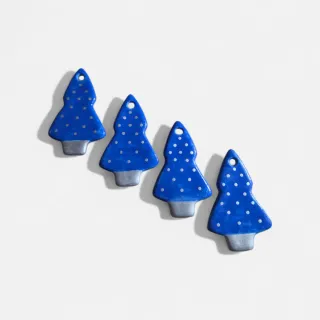 4 Alberi da Appendere con Pallini Argento.