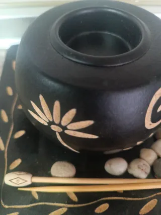 Portacandele in pietra e legno