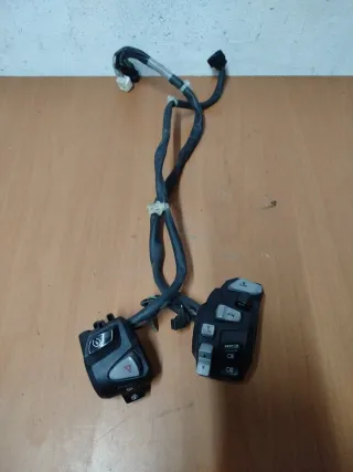 Piñas Honda Forza 125 (2021)