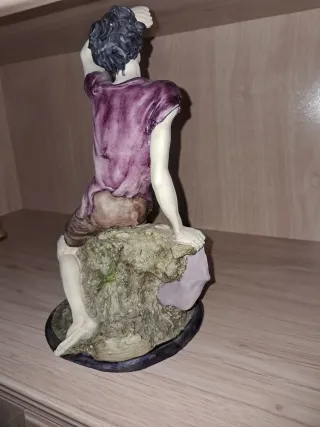 Figura decorativa agricultor con hoz