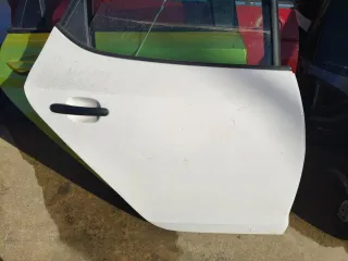 Puerta Trasera Derecha Seat Ibiza IV 1.4 TDI 6J