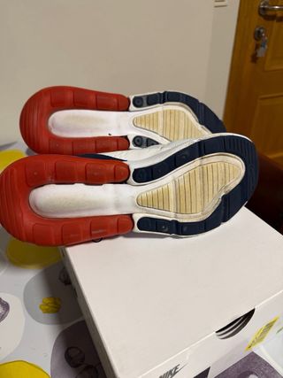 Nike Air Max 270 Blancas Rojas