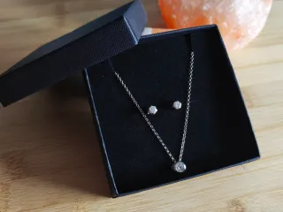 Conjunto Plata Ley Collar y Pendientes