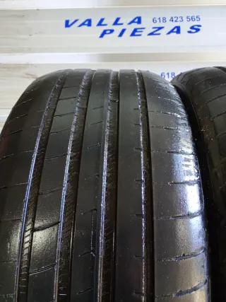 Neumáticos 245/40/19 98Y