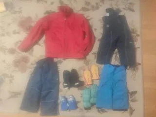 Ropa de esquí infantil: conjunto completo