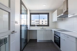 Piso en alquiler en Los Ángeles en Madrid