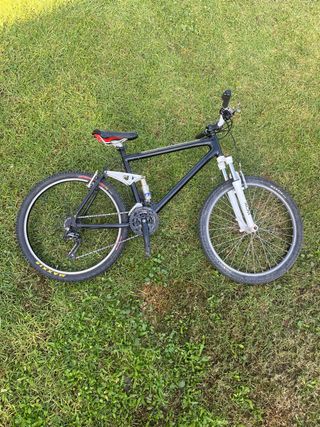 Bicicleta MTB Doble Suspensión