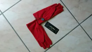 Guanti CAMOMILLA lana rossi NUOVI