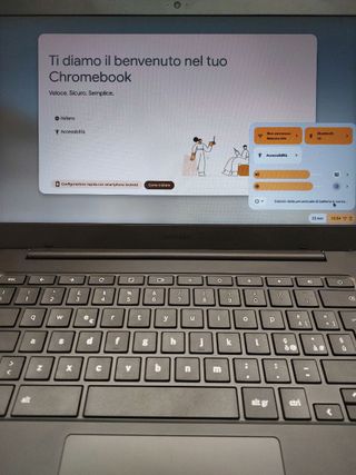 Samsung Galaxy Chromebook Go 14