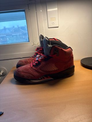 Jordan 5 Rojas