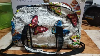 Mochila de viaje con estampado de mariposas